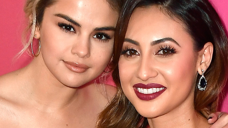 À l’intérieur de l’amitié de Selena Gomez et Francia Raisa aujourd’hui