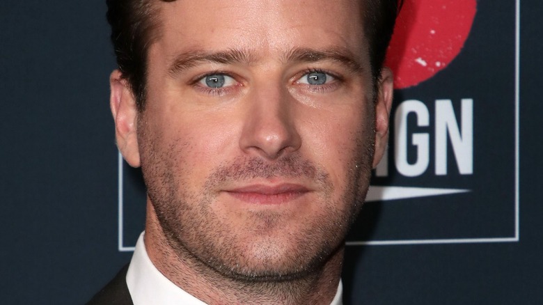 Ce que l’ex-femme d’Armie Hammer, Elizabeth Chambers, fait dans la vie