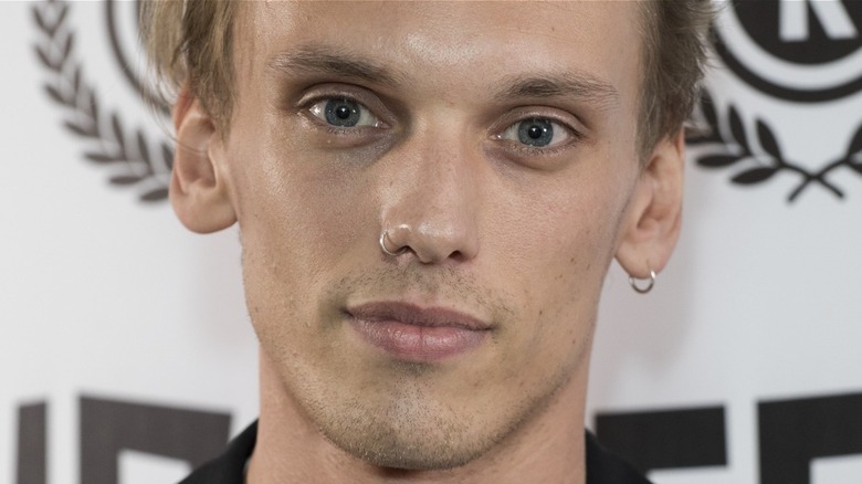 La vérité indescriptible de Jamie Campbell Bower