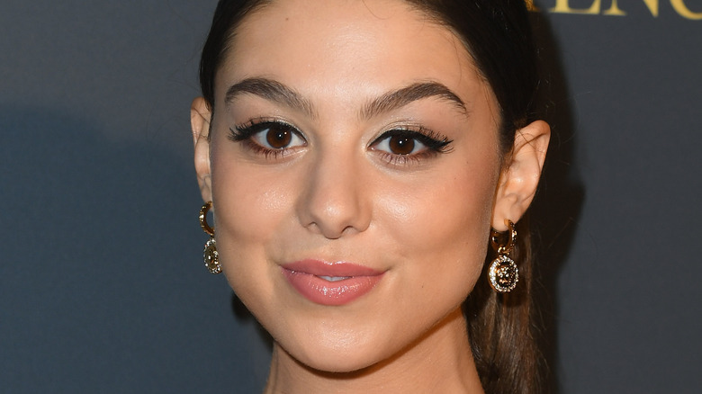 La vérité indescriptible de Kira Kosarin