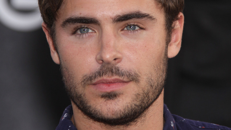 La vraie raison pour laquelle Zac Efron ne boit pas d’alcool