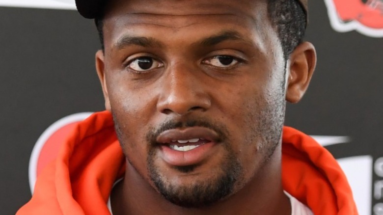 Le joueur de la NFL Massive Fine Deshaun Watson doit payer dans une affaire d’inconduite sexuelle