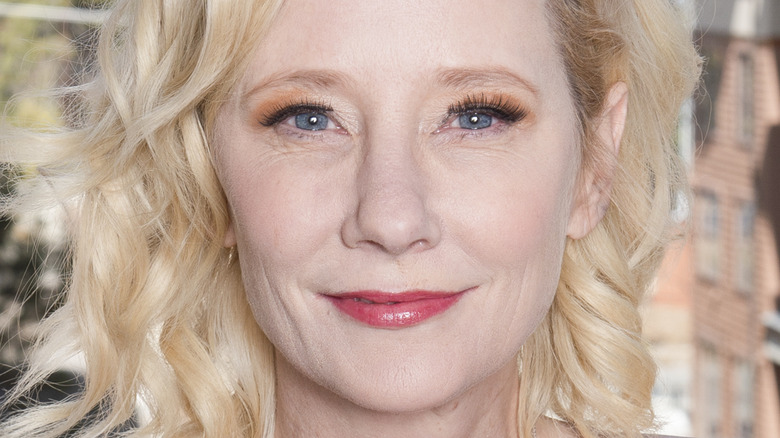 Le représentant d’Anne Heche partage une mise à jour tragique sur l’état de la star