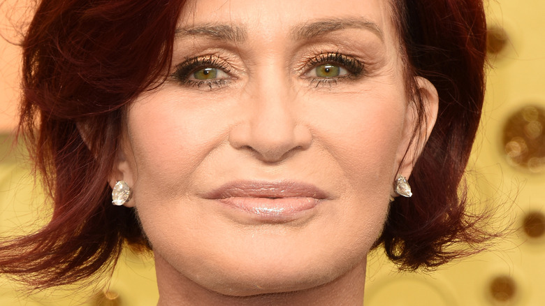 Pourquoi Sharon Osbourne est restée avec Ozzy après son scandale d’infidélité