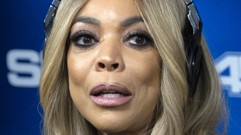 Wendy Williams continue d’inquiéter les fans avec une promotion de podcast inhabituelle