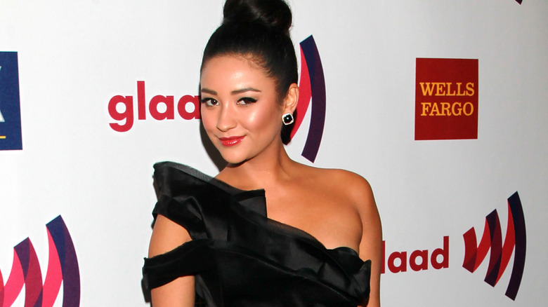 Shay Mitchell à l'événement GLAAD