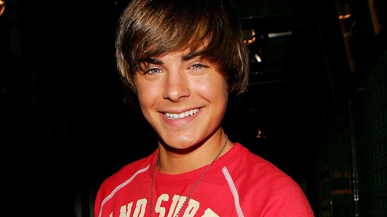 Zac Efron souriant 