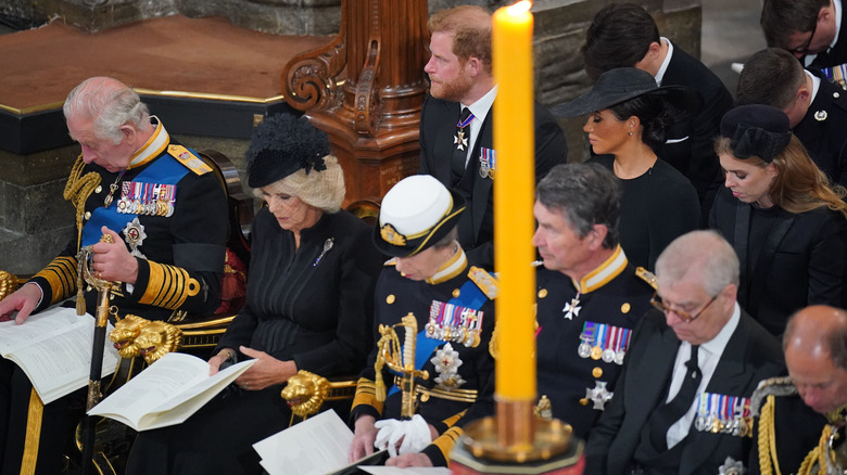 Famille royale aux funérailles de la reine