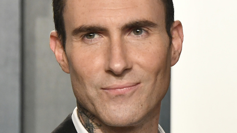 Adam Levine fait des aveux audacieux sur son comportement au milieu d’accusations de tricherie