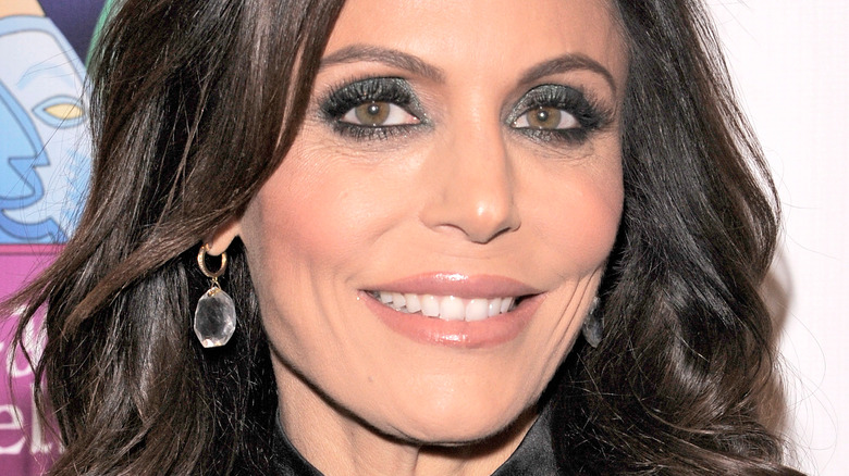 Bethenny Frankel souriante