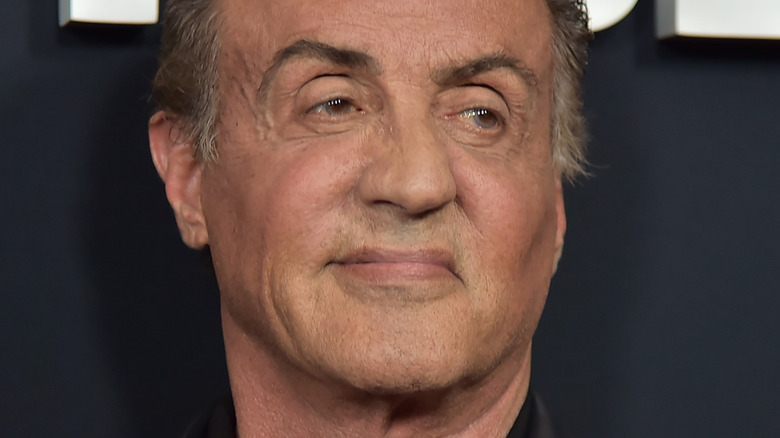 Sylvester Stallone souriant