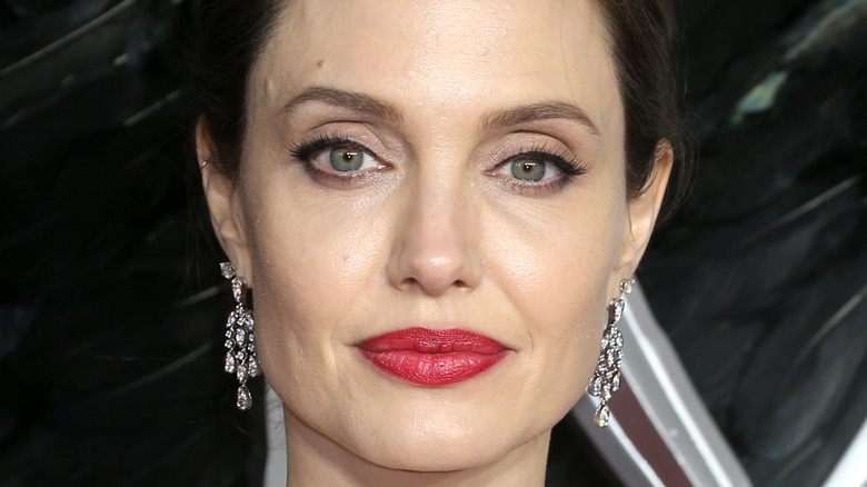 Rouge à lèvres Angelina Jolie