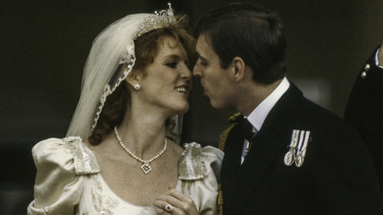 Sarah Ferguson et le prince Andrew à leur mariage