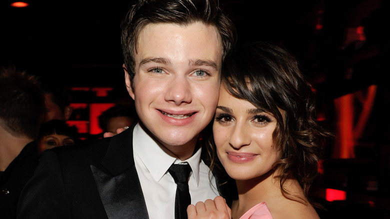 Chris Colfer, Lea Michele posant