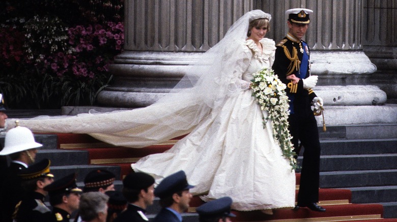 La princesse Diana et le prince Charles le jour du mariage