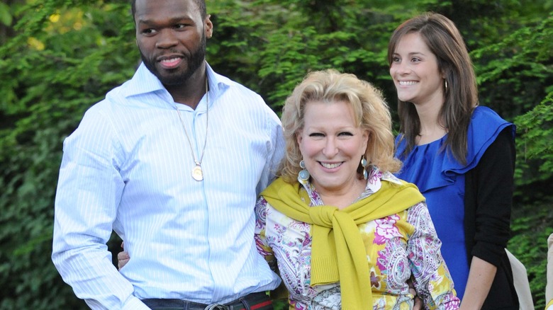 50 Cent Bette Midler à l'extérieur