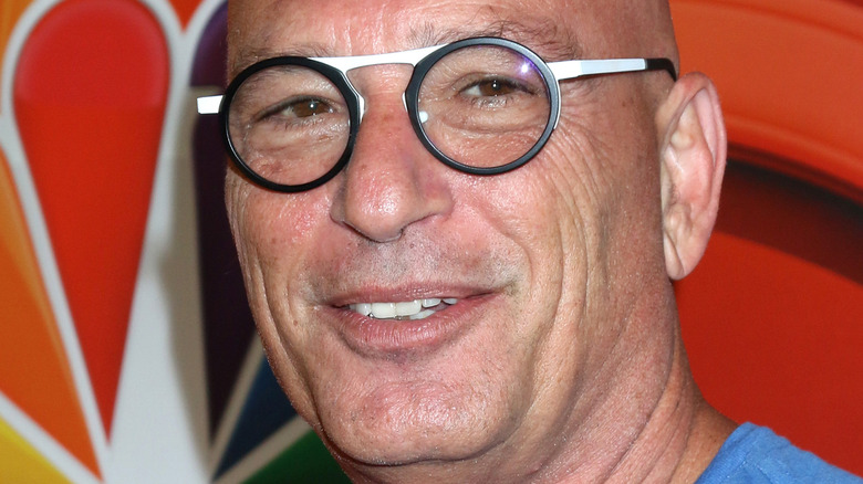 Howie Mandel souriant