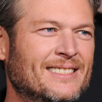 L’annonce de Blake Shelton sur son avenir sur The Voice a Twitter en lambeaux