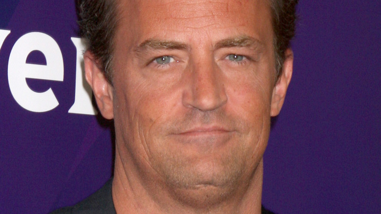 Matthew Perry est prêt à raconter l’histoire de ses luttes comme jamais auparavant