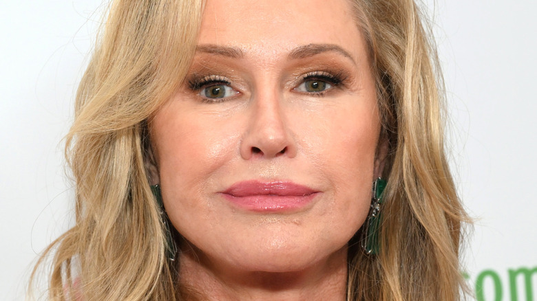 Nicky, la fille de Kathy Hilton, prend sa défense contre le traitement RHOBH