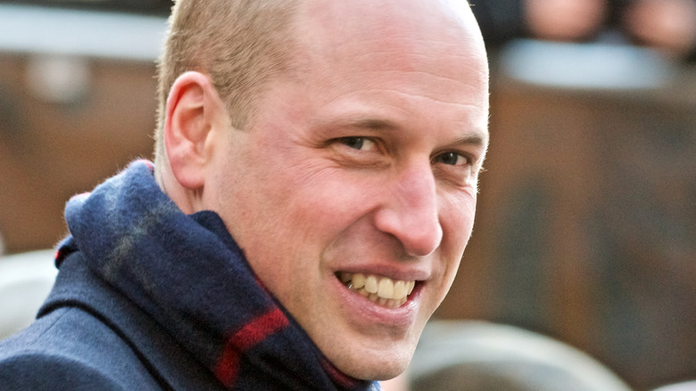 Prince William souriant