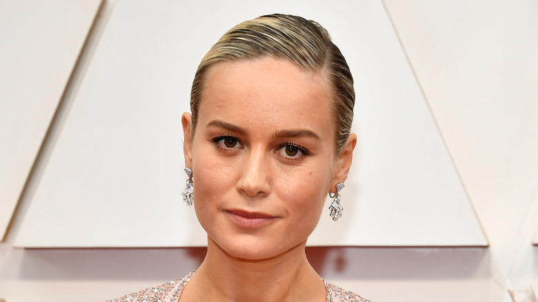 Brie Larson aux Oscars, l'air sérieux