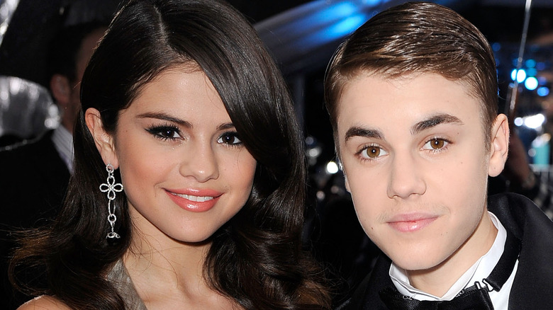 Selena Gomez et Justin Bieber se sont tous déguisés pour les American Music Awards 