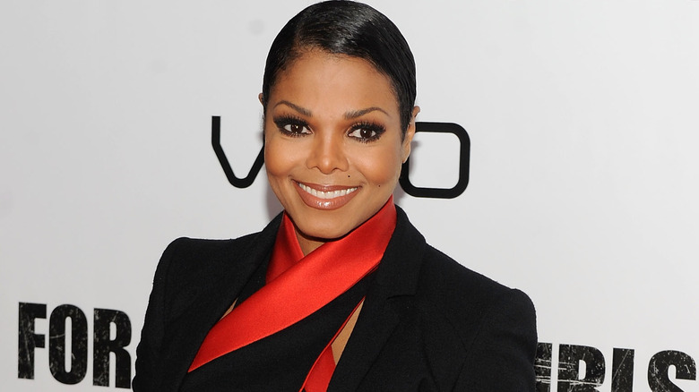 Janet Jackson souriant