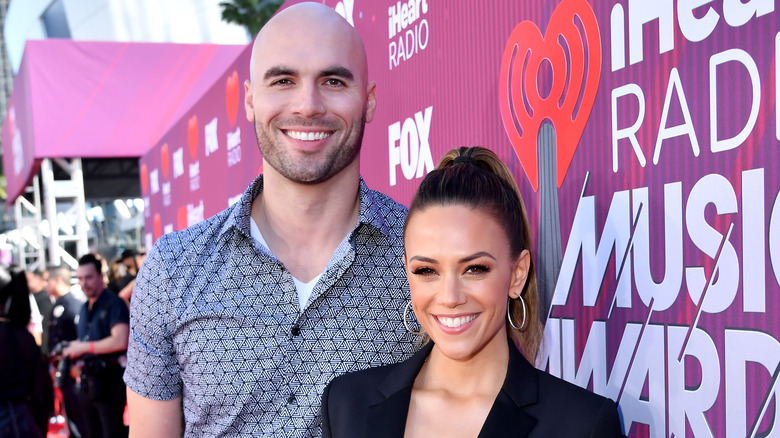 Mike Caussin et Jana Kramer aux iHeartRadio Music Awards