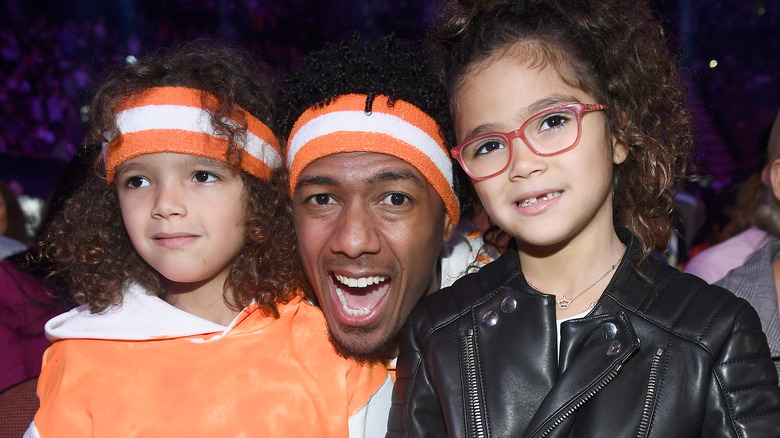 Nick Cannon avec les jumeaux Moroccan et Monroe en 2014