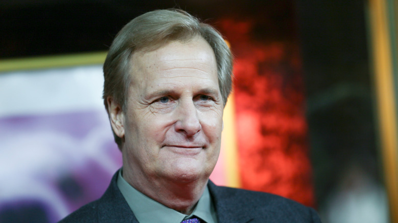 Jeff Daniels posant