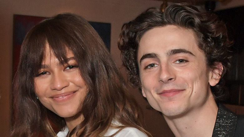 Zendaya, Timothée Chalamet souriant