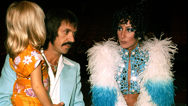 Cher, Sonny Bono et Chaz étant enfant 