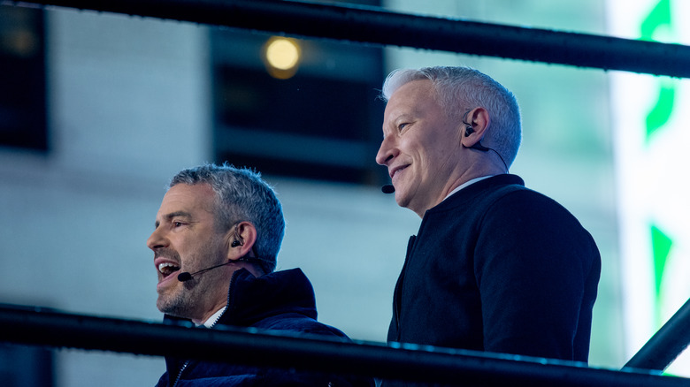 Andy Cohen et Anderson Cooper à NYE