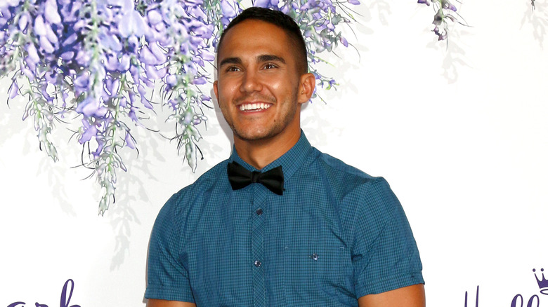 Carlos Pena Vega souriant