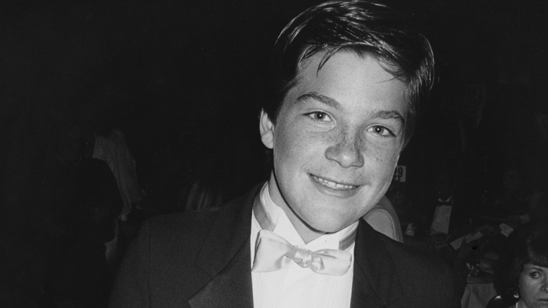 Jeune Jason Bateman souriant