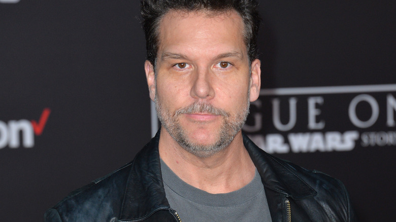 Dane Cook pose sur le tapis rouge