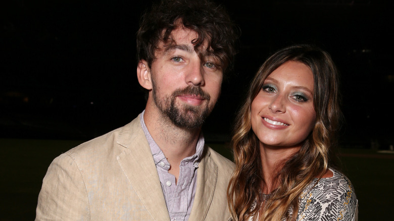 Stephen Ringer et Aly Michalka souriant