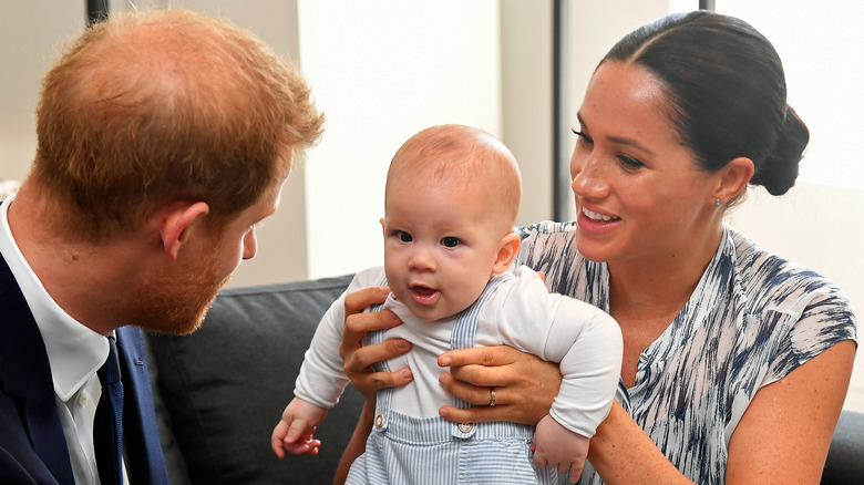 Meghan Markle et le prince Harry avec bébé Archie
