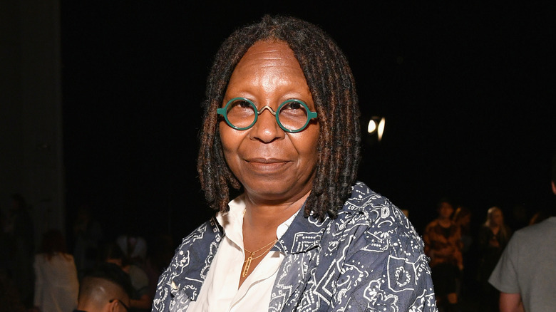 Whoopi Goldberg souriant