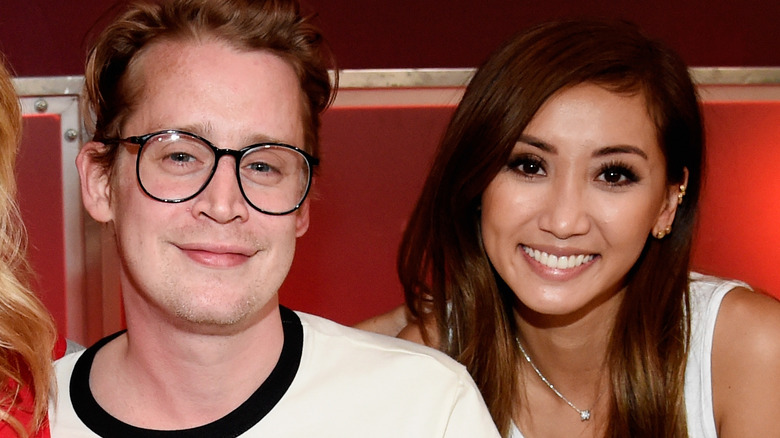 Brenda Song et Macaulay Culkin posent