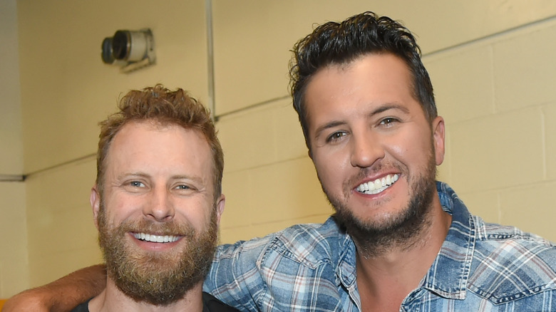 À l’intérieur de l’amitié étroite de Dierks Bentley avec Luke Bryan