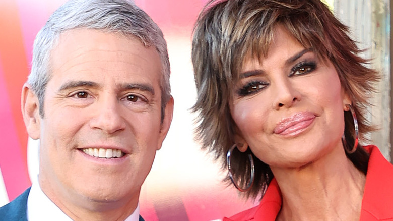 Andy Cohen et Lisa Rinna sont en désaccord sur des détails spécifiques de la réunion RHOBH