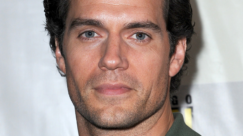 Ce que Henry Cavill pense vraiment de manquer le rôle principal de Twilight