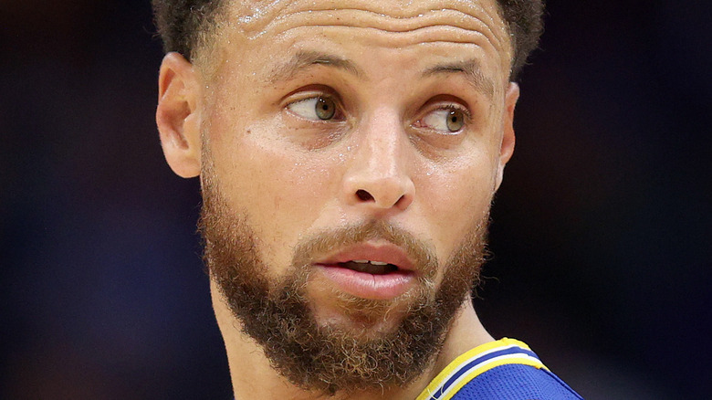 Comment l’approbation de Steph Curry l’a plongé dans un procès