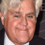 Jay Leno est déjà de retour au travail après son effrayant accident