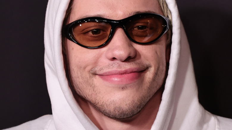 Le comportement scandaleux signalé par Pete Davidson sur le plateau suscite des inquiétudes