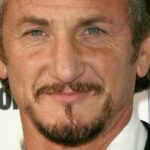 Le fils de Sean Penn parle de ce que c’était vraiment de grandir avec son célèbre père