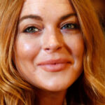 Lindsay Lohan célèbre son retour au cinéma avec Nod To Mean Girls