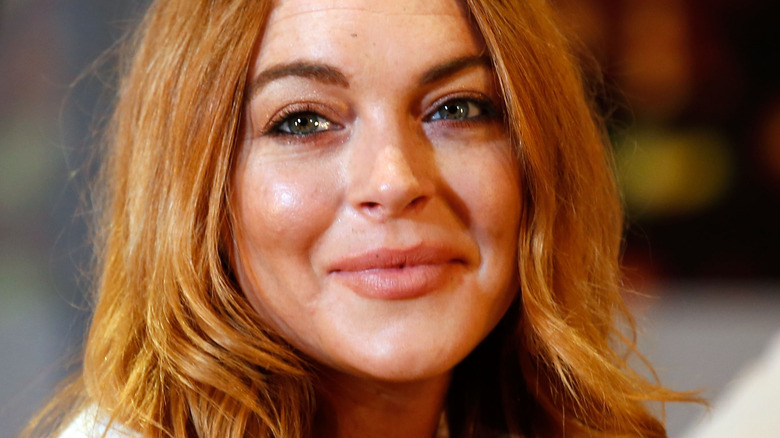 Lindsay Lohan célèbre son retour au cinéma avec Nod To Mean Girls